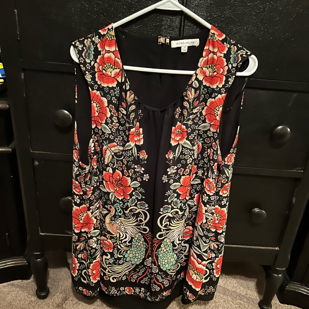 Sleeveless blouse.  Size 2X